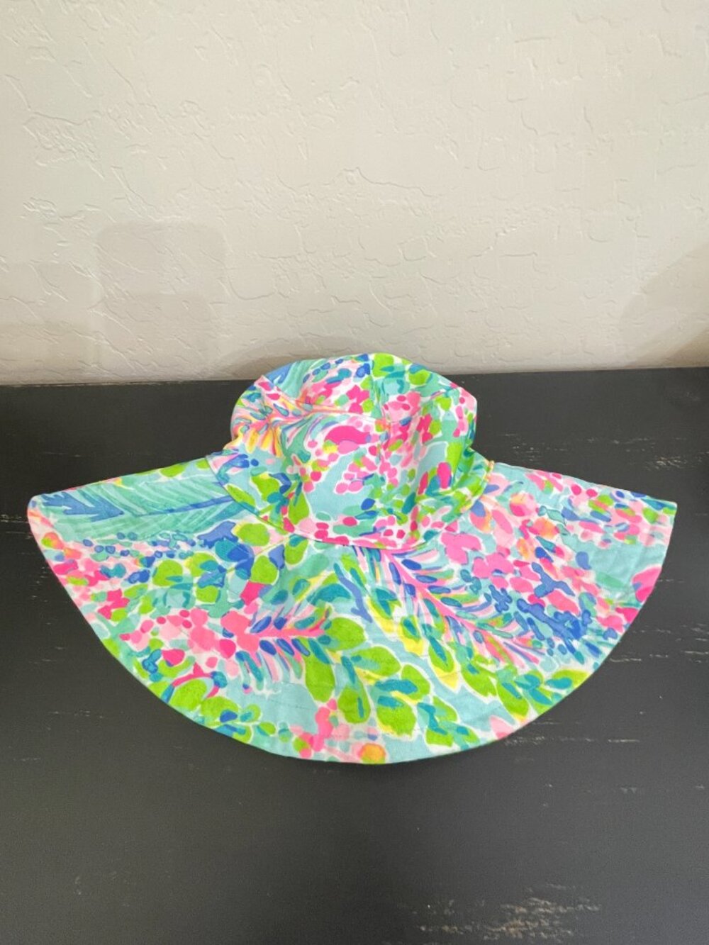 New Lilly Pulitzer Hat Catch The Wave Multi Beach Sun - Picture 4 of 8